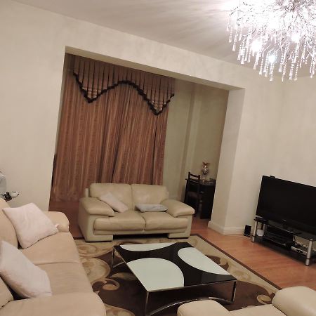 Apartament 1 Shota Rustaveli Avenue Tbilisi Zewnętrze zdjęcie